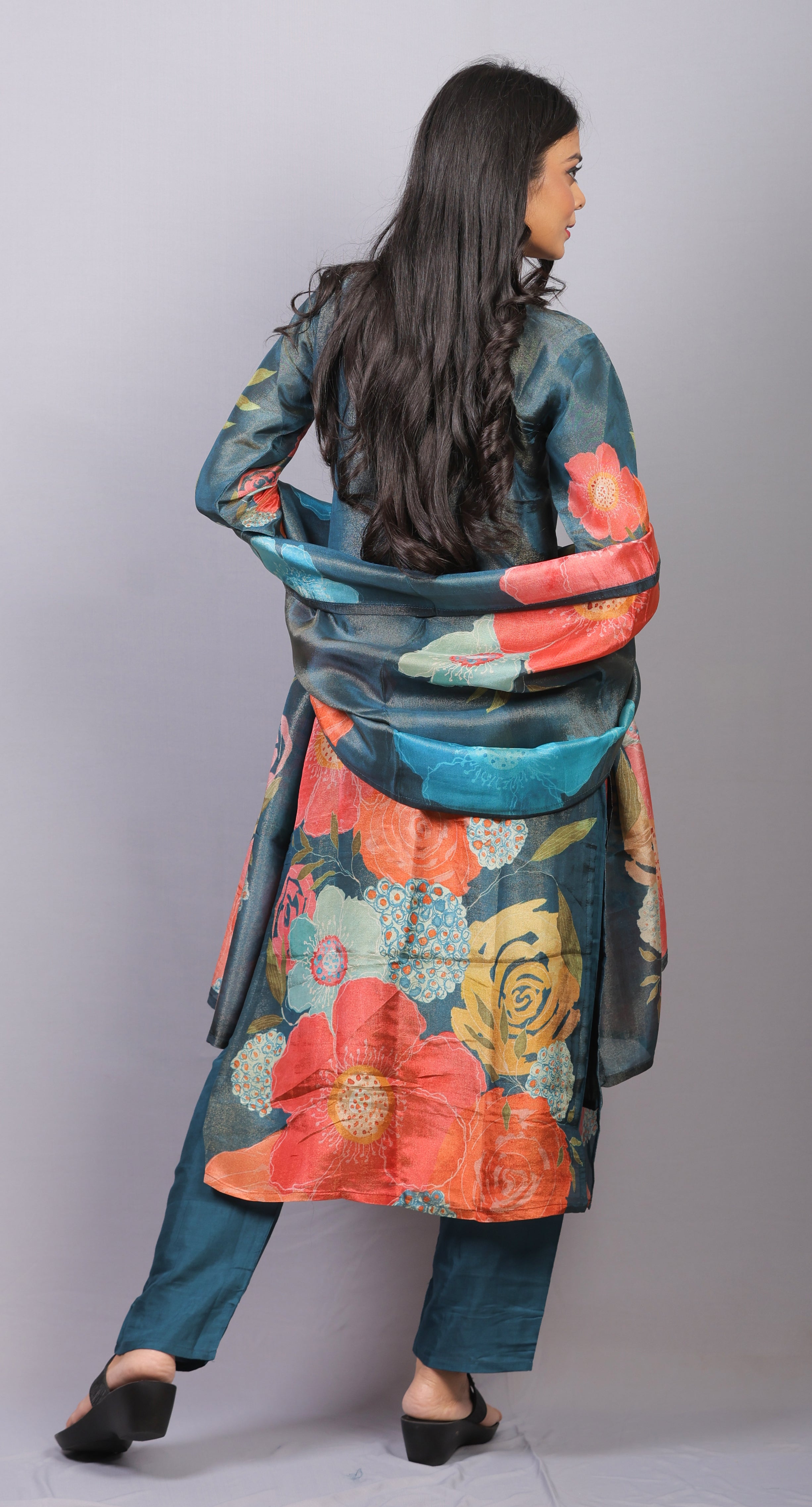 Mishy Blue shimmer silk straight kurti set with neck detail