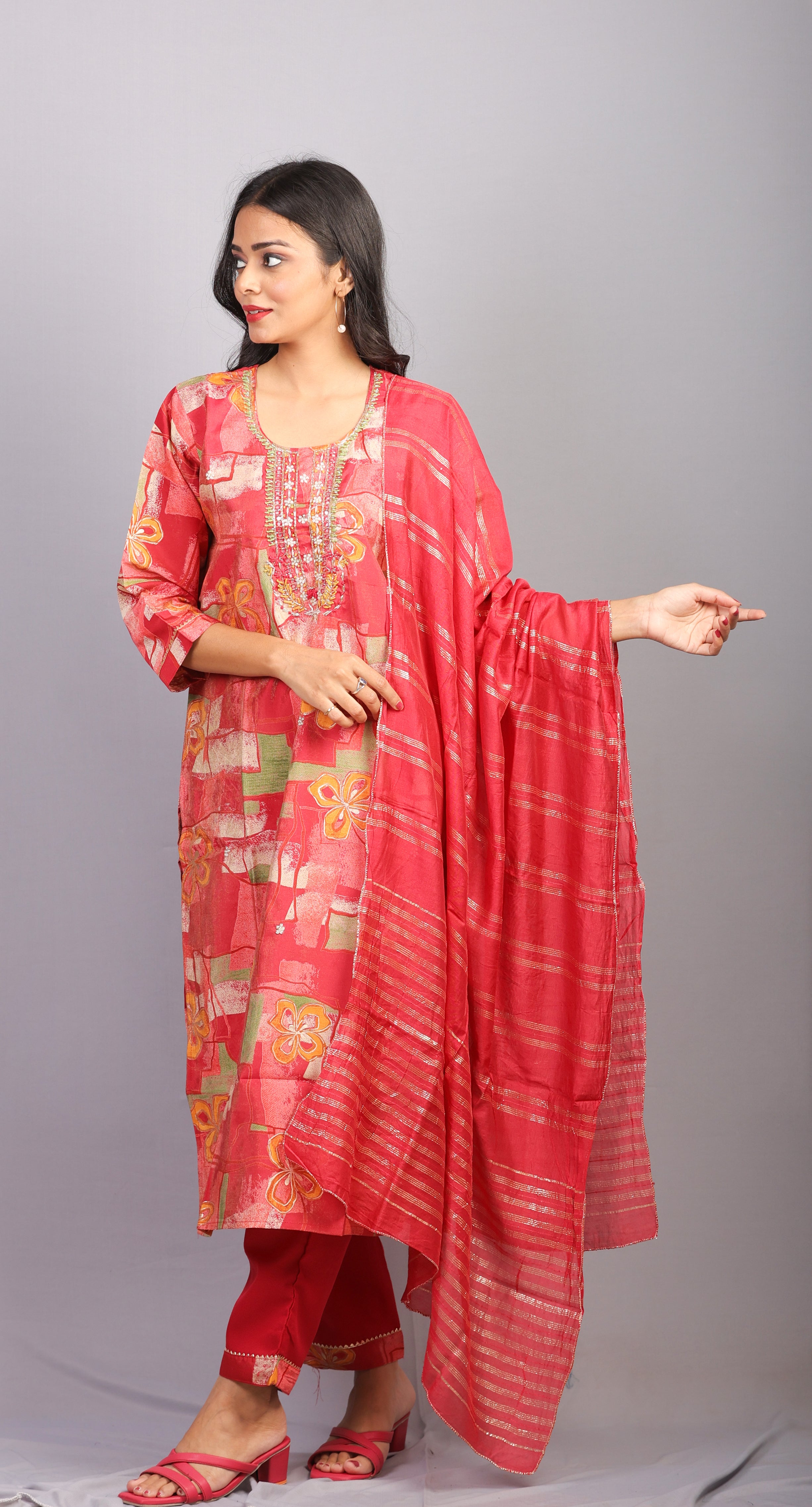 Mishy  Peach red  kurti set with Embroidery detail