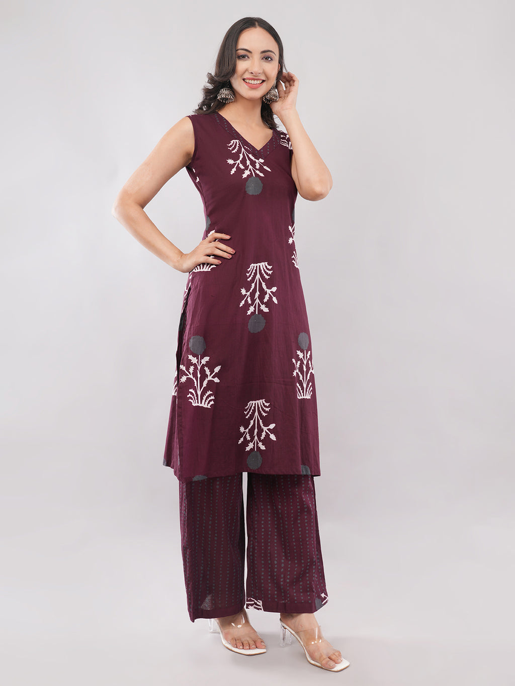 Cotton sleeveless kurti set
