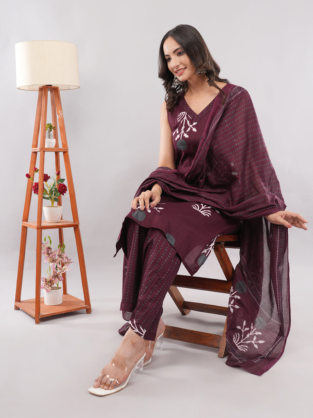 Cotton sleeveless kurti set