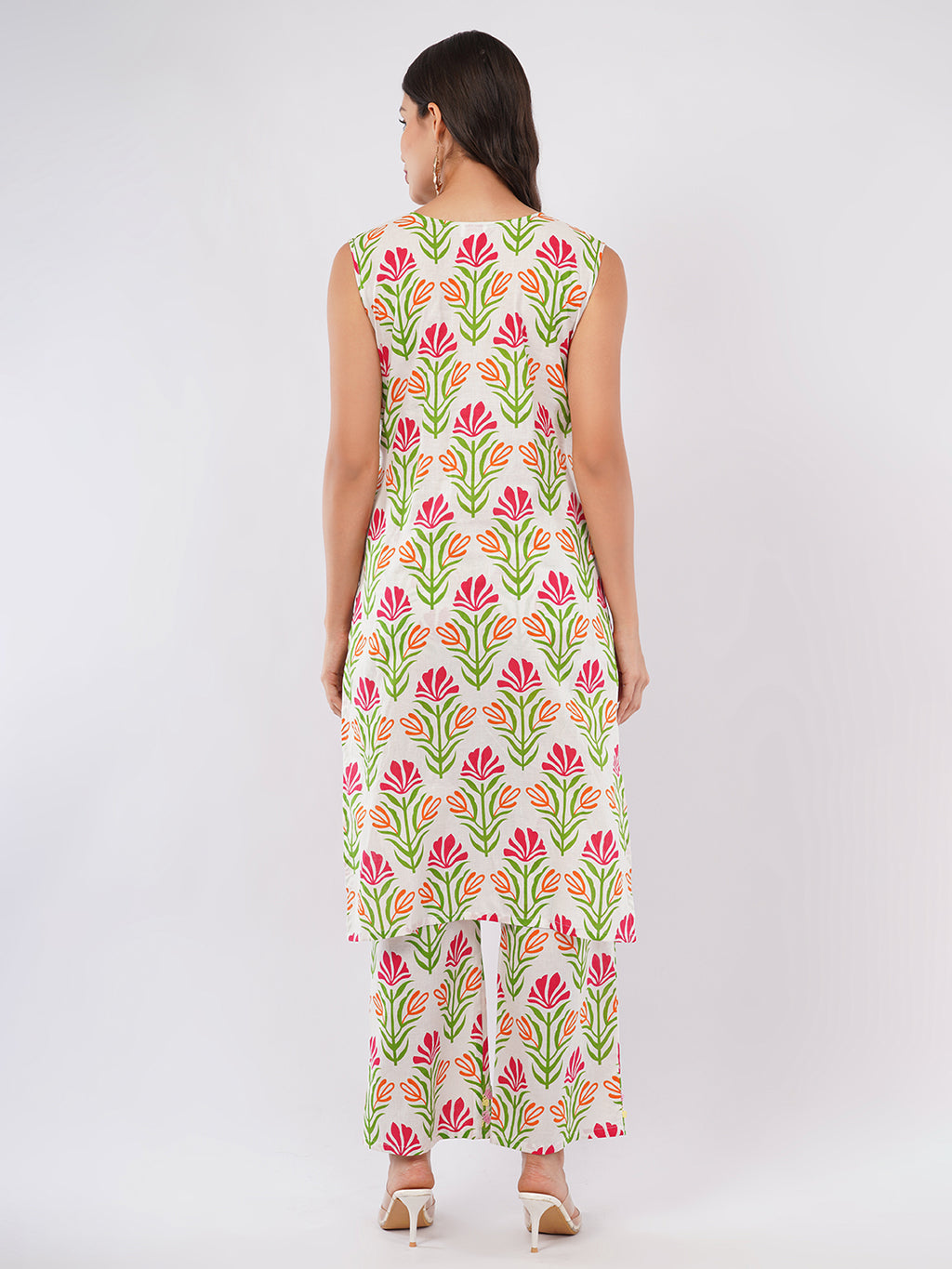 Sleeveless kurti trouser set