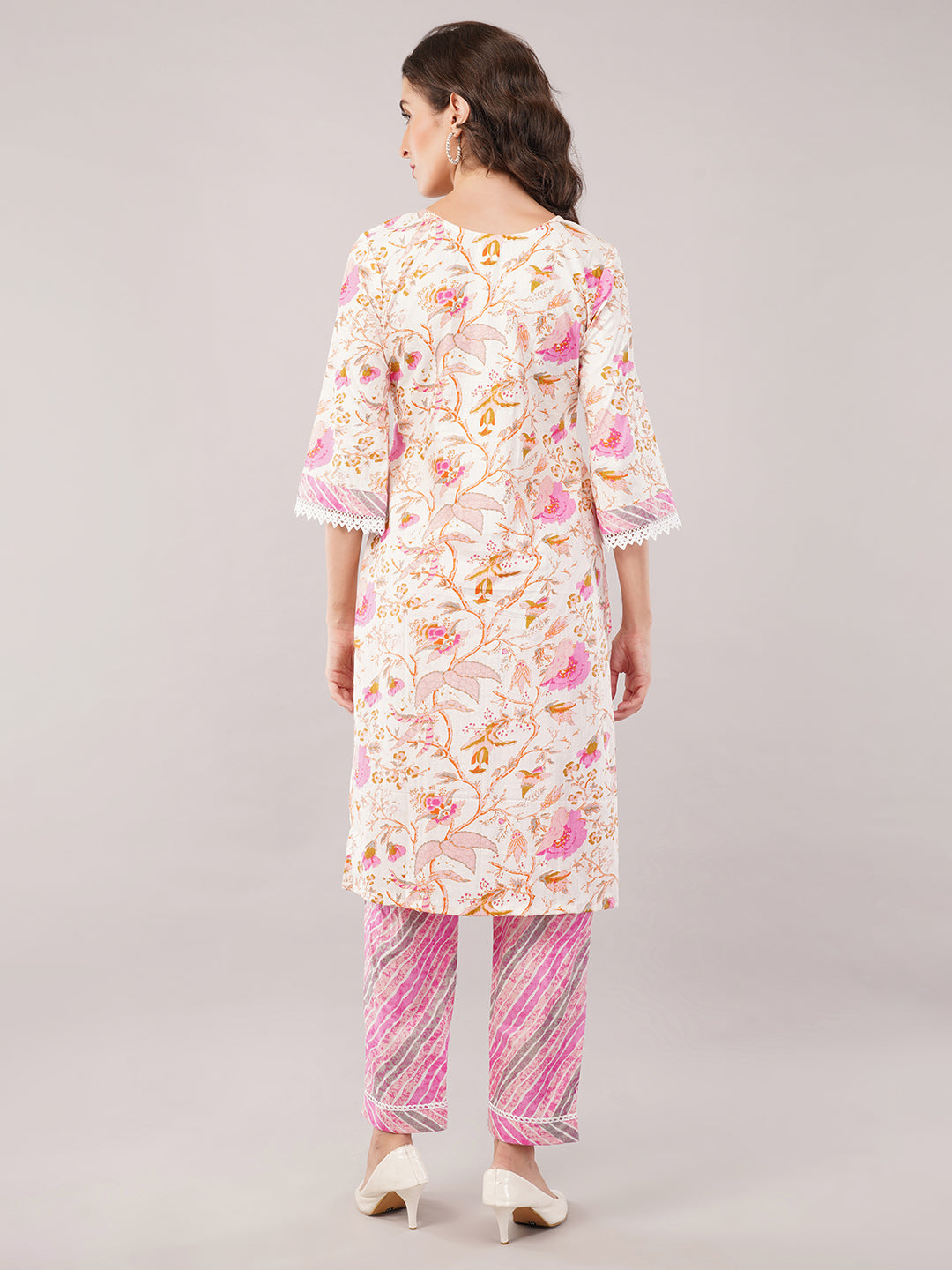 Pink white lehariya cotton set