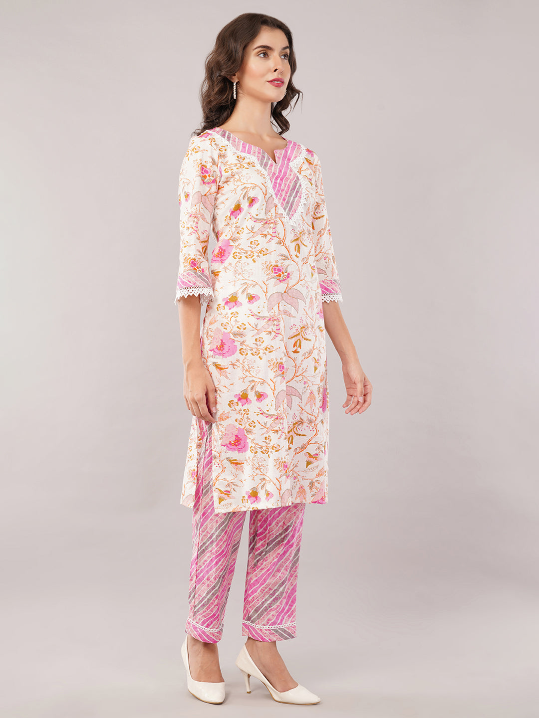 Pink white lehariya cotton set