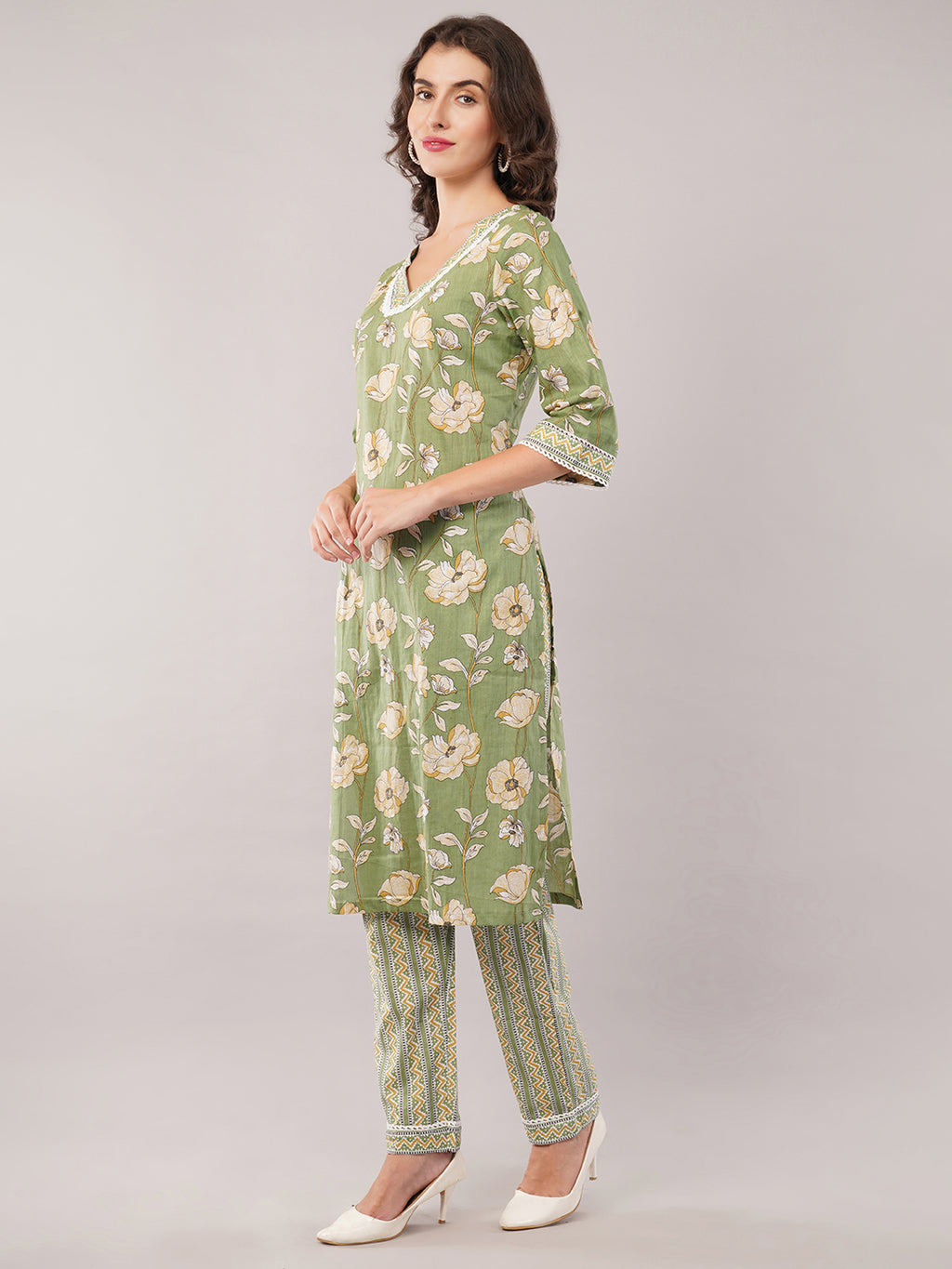 Green cotton detailed kurti set