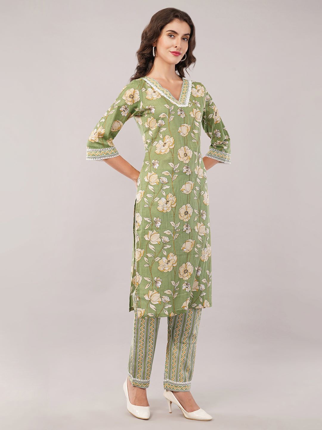 Green cotton detailed kurti set